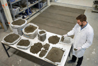 //iororwxhlmlilq5p.ldycdn.com/cloud/poBpnKliliSRplmrmpjnkp/Screed-Formulation-Lab-Test.jpg